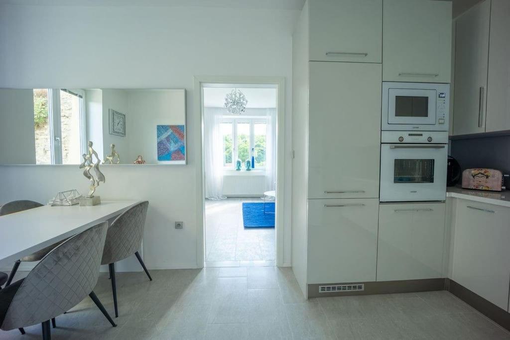 Ruhige Unterkunft Mit Einer Schoenen Aussicht Znojmo Exterior foto